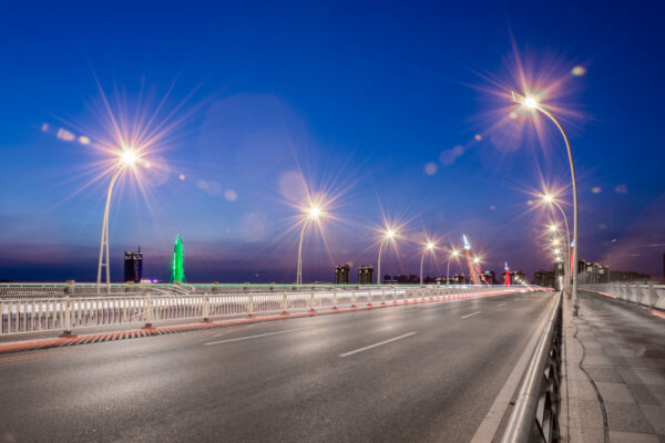 The Benefits of LED Lighting for Outdoor and Industrial Applications LED parking lot lights