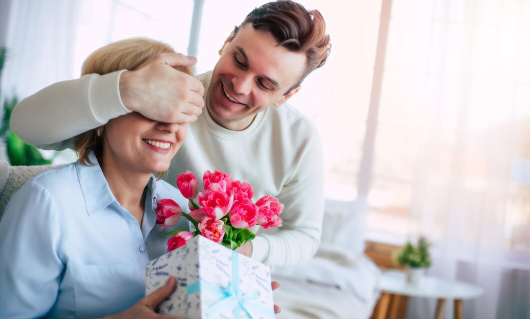 Send Anniversary Gifts to India