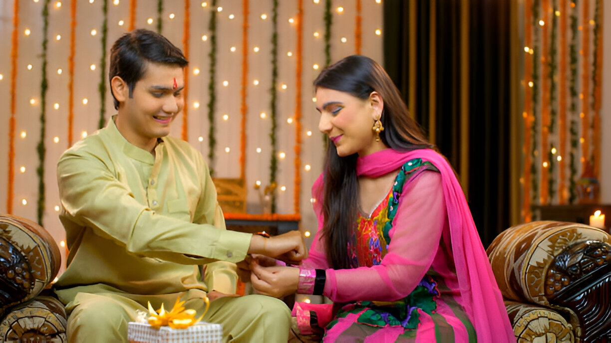 Send Rakhi Gifts to Howrah Online
