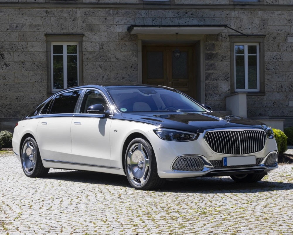 luxury car rental