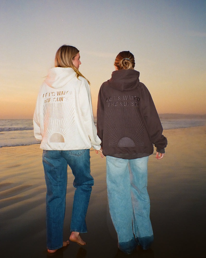 Dandy Hoodie: The New Wave of Stylish Streetwear for Students