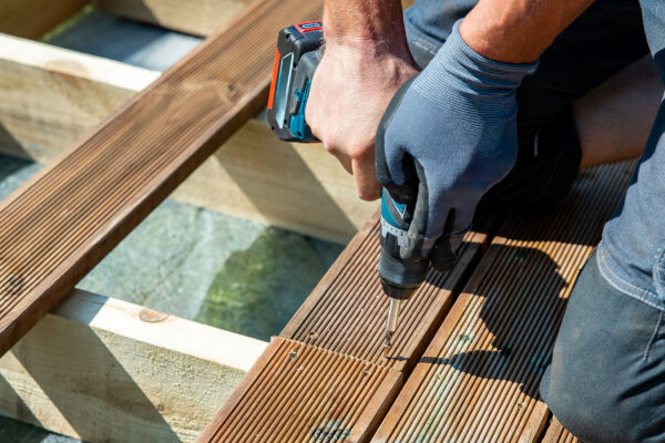 deck builders Vancouver WA