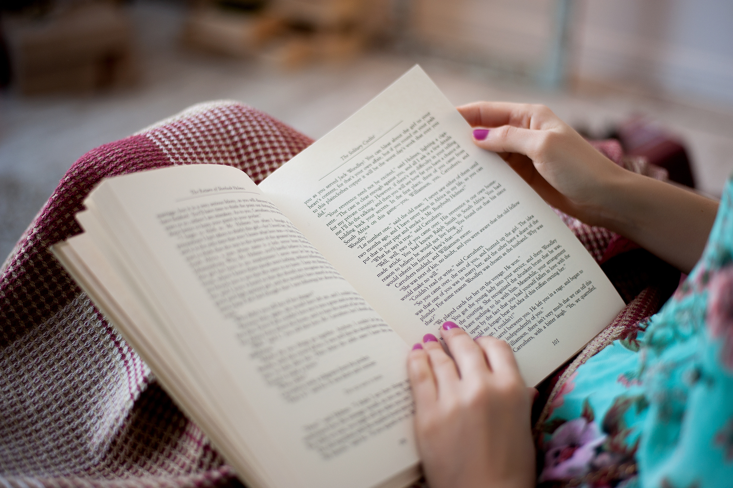 read novel