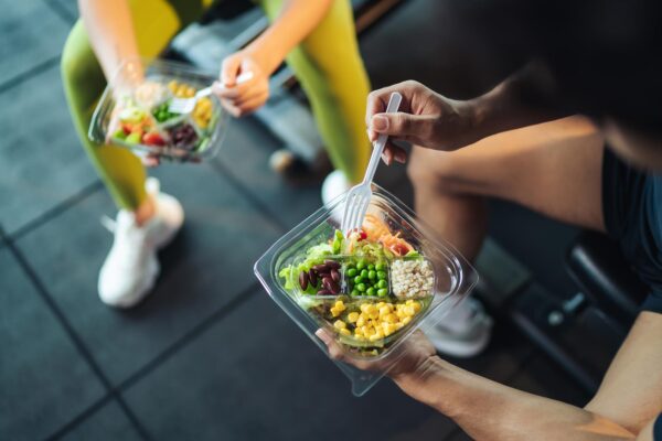 Simple Nutrition Hacks for Busy People Who Want to Stay Healthy