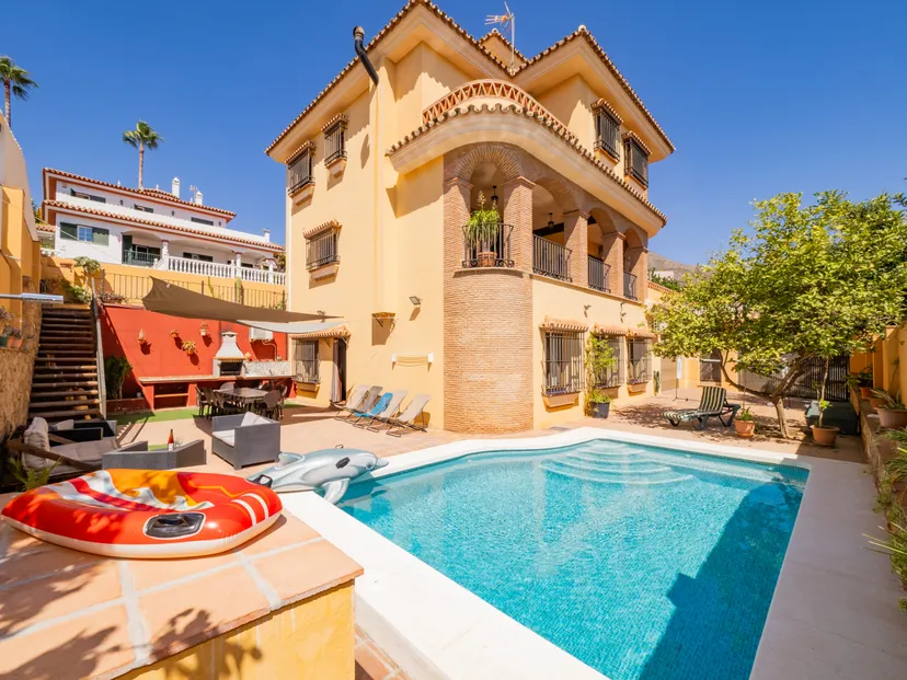 Lej villa i Benalmádena