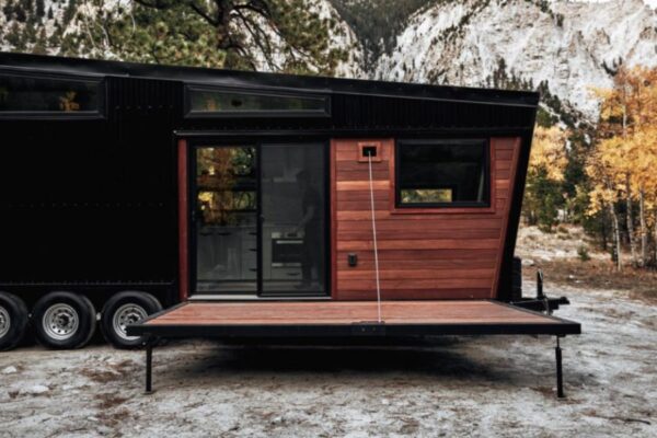 Why Do Tiny House Experts Emphasize Smart Space Planning? Tiny House Experts