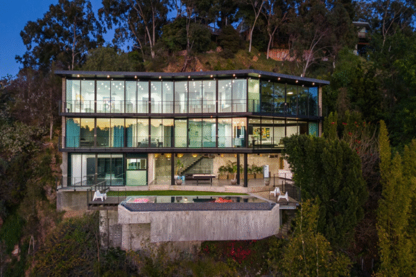la mansions for rent