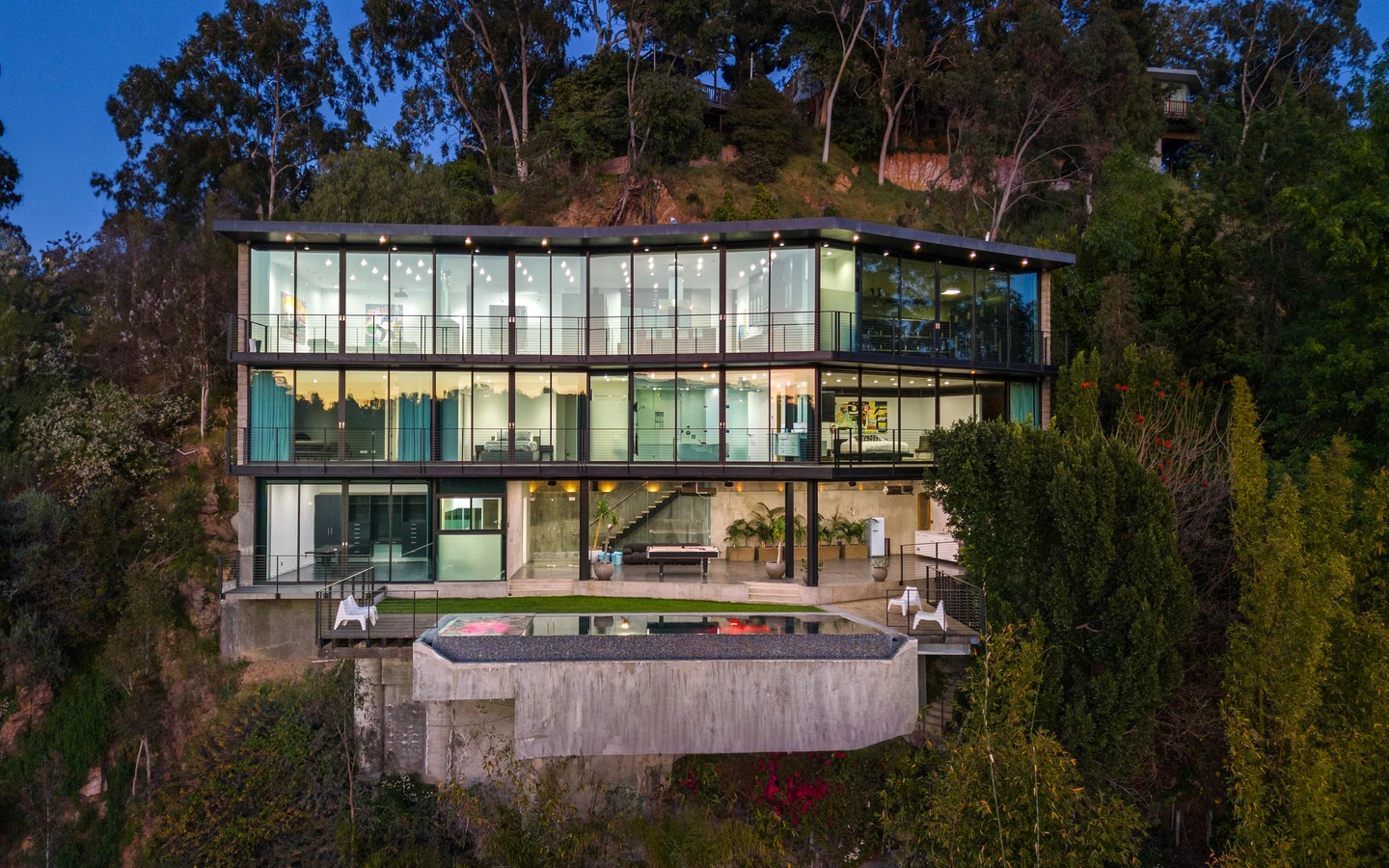 la mansions for rent