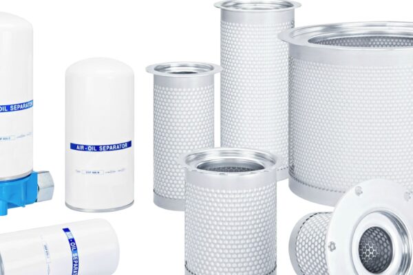 Air and oil separator